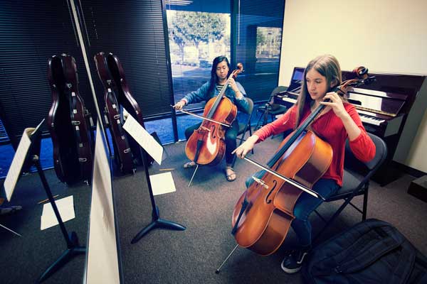Cello lessons Huntington Beach